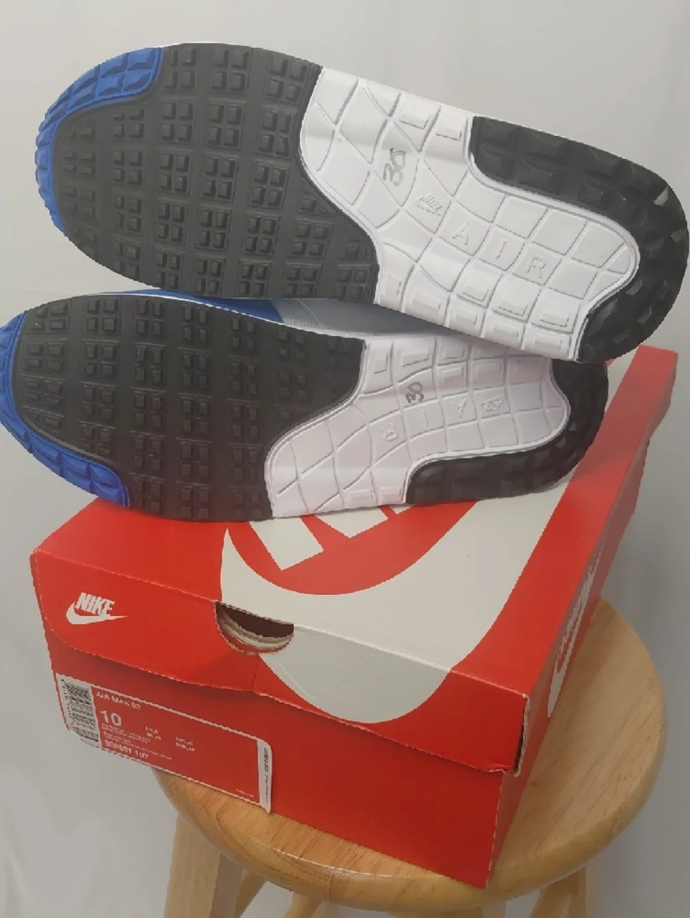 Nike Men’s Air Max 1 - White & Blue - Picture 4 of 4